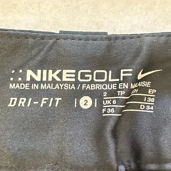 NIKE Golf Dri Fit Womens Shorts in Black Size 2 - Picture 2 of 4